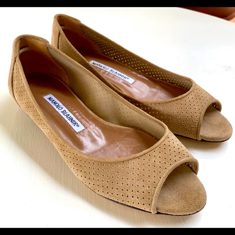 Manolo Blahnik 36 flats peep toe
